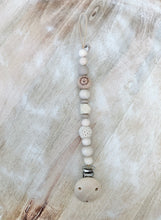 Lade das Bild in den Galerie-Viewer, Nuggikette little lion