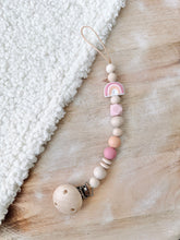 Lade das Bild in den Galerie-Viewer, Nuggikette sweet rainbow pink & apricot