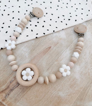 Lade das Bild in den Galerie-Viewer, Kinderwagenkette Powder Rose