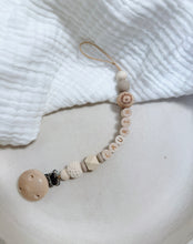 Lade das Bild in den Galerie-Viewer, Nuggikette little lion