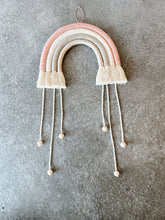 Lade das Bild in den Galerie-Viewer, Haarspangenhalter rosa